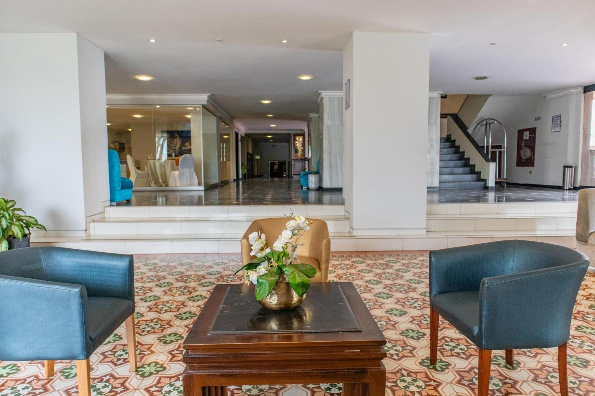 Faranda Express Puerta Del Sol Barranquilla, A Member Of Radisson Individuals Barranquilla (Atlantico)