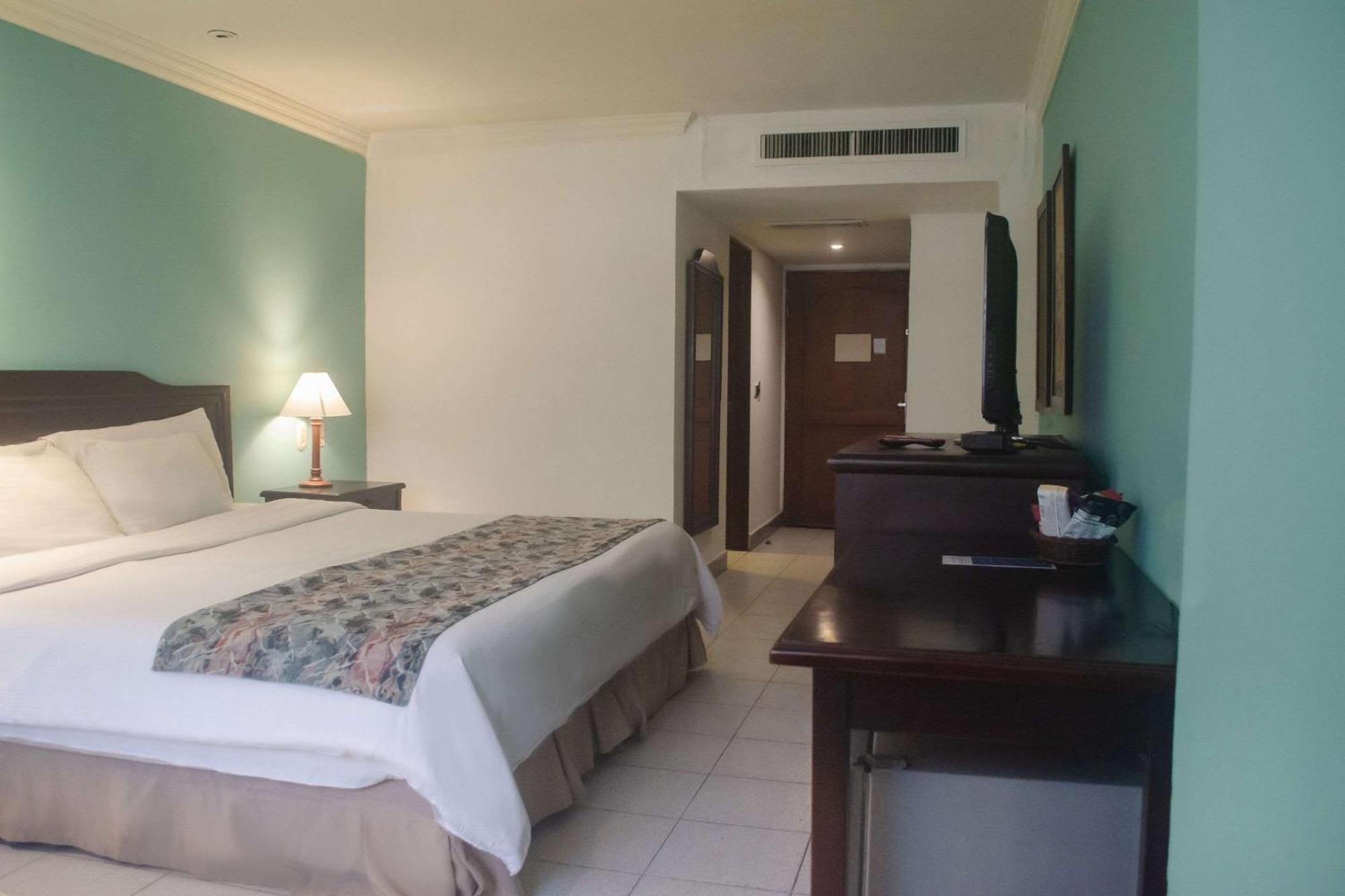Faranda Express Puerta Del Sol Barranquilla, A Member Of Radisson Individuals